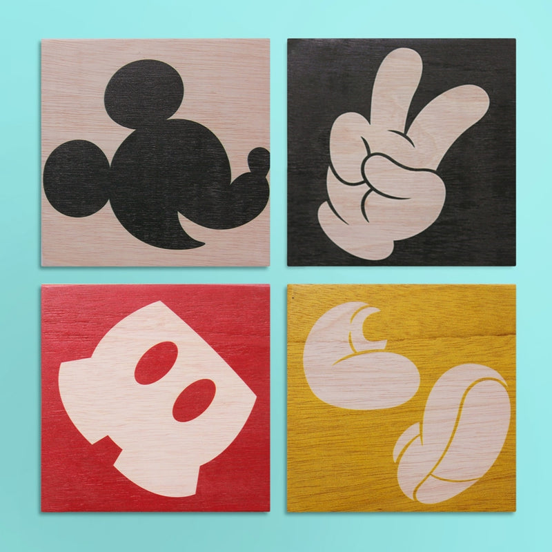 Kit com 4 Quadros Mickey Mouse